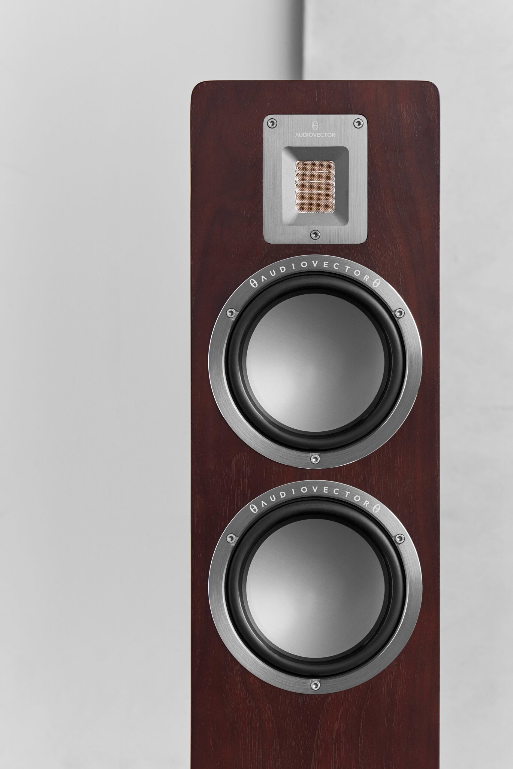 Audiovector QR 3 SE Floorstanding Speakers Audiovector QR 3 SE Floorstanding Speakers