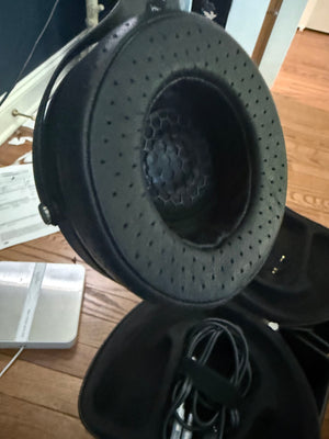 Pre-Owned Focal Utopia 2022 Black Headphones