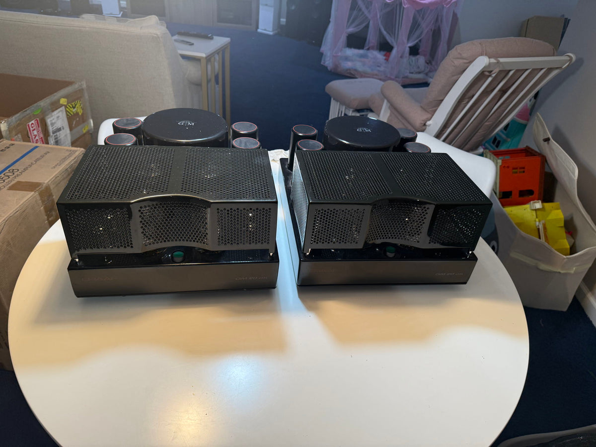 Pre-Owned - GRAAF GM-20 OTL Mono Amps, Stands and Power Cords